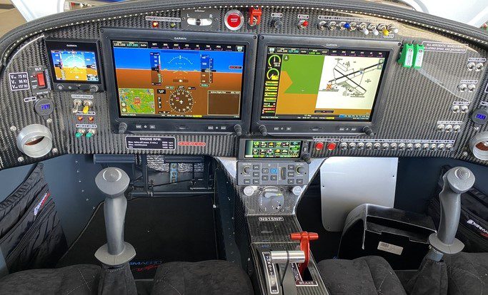 GARMIN IFR GNX 375 GARMIN IFR AVIONICS
