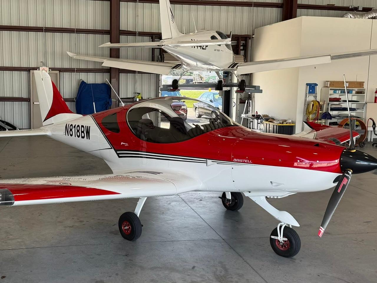 N818BW